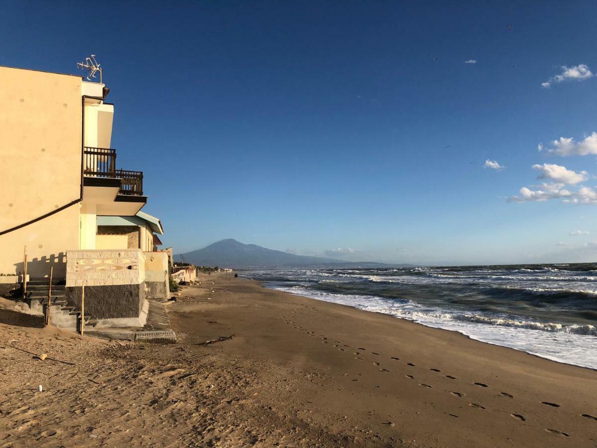 Вілла Paradiso Fronte Mare Аньоне-Баньї Екстер'єр фото